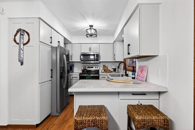 Builiding view twenty eight for 18630 Fruitport, Spring Lake, MI. 49456