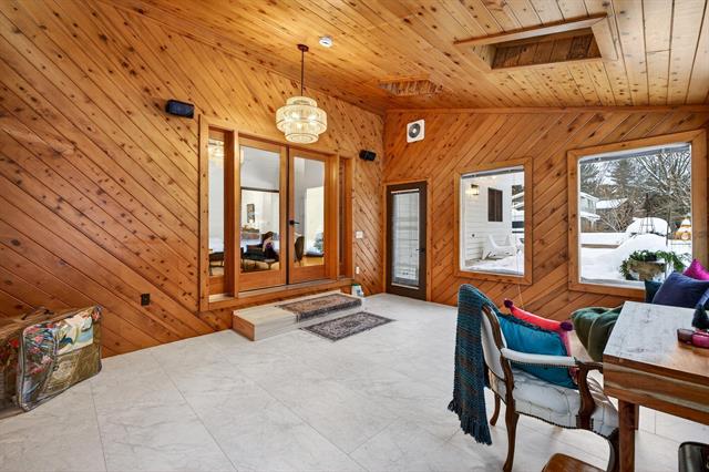 Builiding view twenty for 18630 Fruitport, Spring Lake, MI. 49456