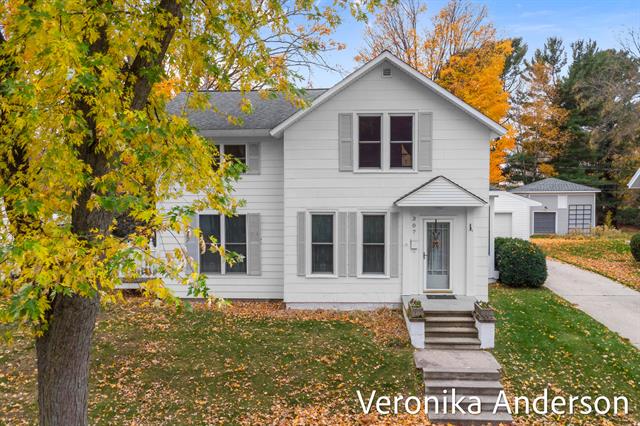 Builiding view one for 307 Ferry, Ludington, MI. 49431