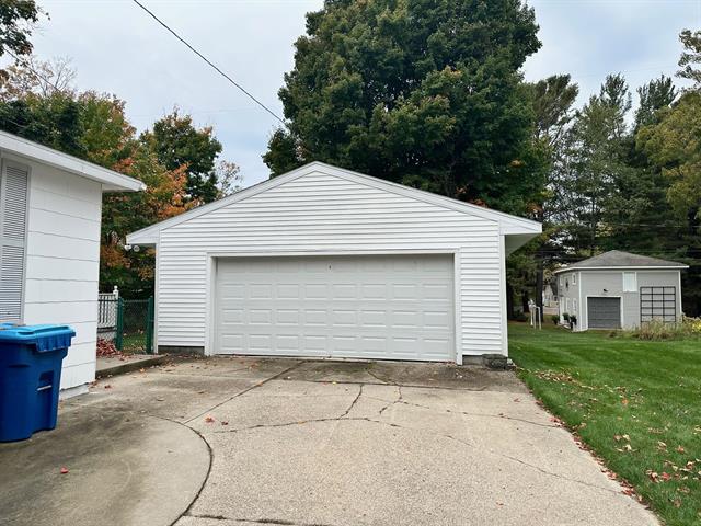 Builiding view thirty one for 307 Ferry, Ludington, MI. 49431