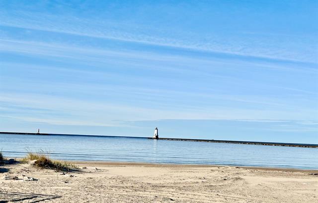 Builiding view thirty six for 307 Ferry, Ludington, MI. 49431