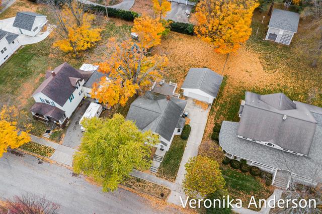 Builiding view three for 307 Ferry, Ludington, MI. 49431