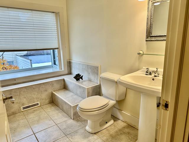 Builiding view twenty seven for 307 Ferry, Ludington, MI. 49431