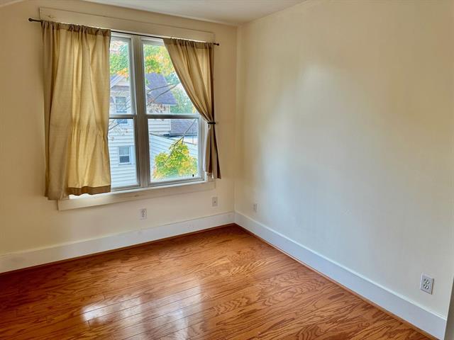 Builiding view twenty three for 307 Ferry, Ludington, MI. 49431