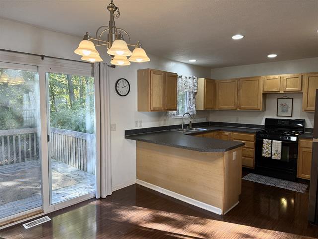 Builiding view five for 303 Wiley, Douglas, MI. 49406