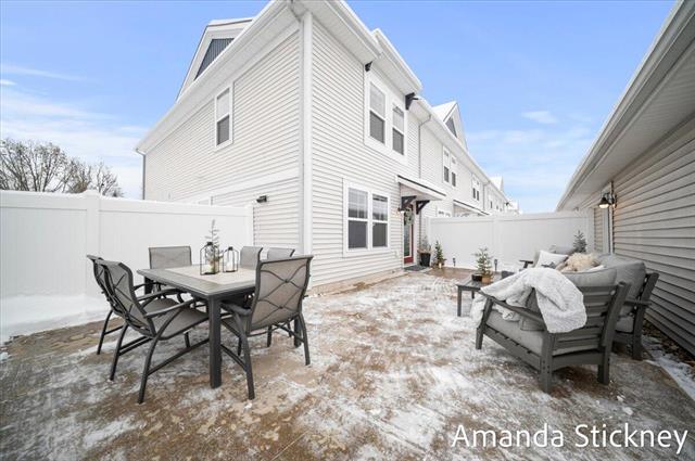 Builiding view twenty one for 6941 Myers Lake, Rockford, MI. 49341