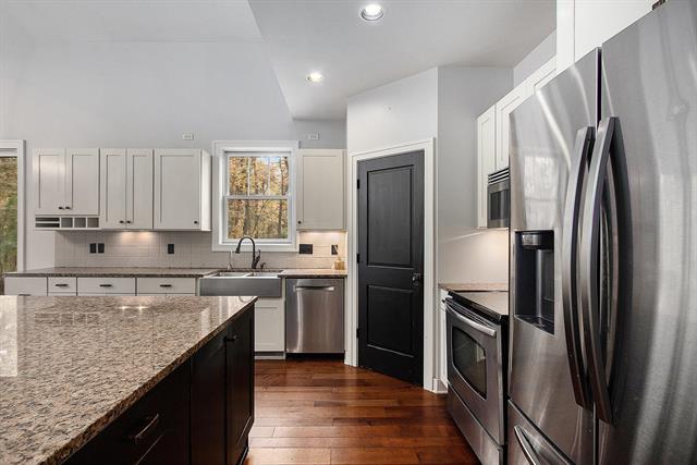 Builiding view thirteen for 3464 Jeffrey, Hamilton, MI. 49419