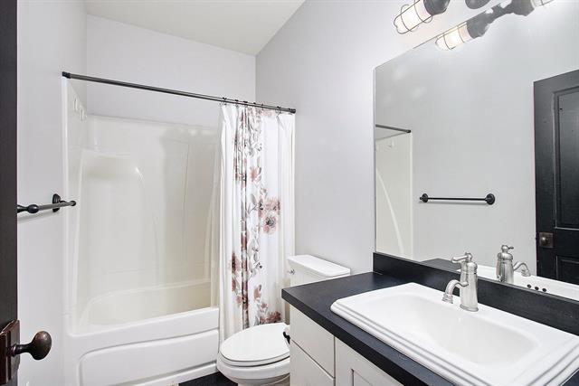 Builiding view twenty six for 3464 Jeffrey, Hamilton, MI. 49419