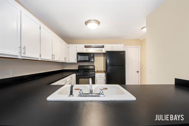 Builiding view eight for 2843 Parkside, Jenison, MI. 49428