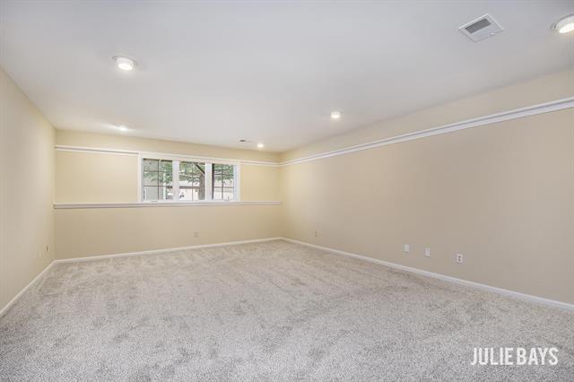 Builiding view eighteen for 2843 Parkside, Jenison, MI. 49428