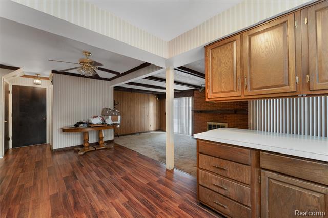 Builiding view three for 30190 Northgate, Southfield, MI. 48076