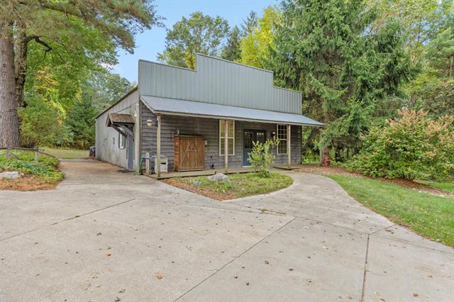 Builiding view thirty five for 9300 Conservation, Ada, MI. 49301