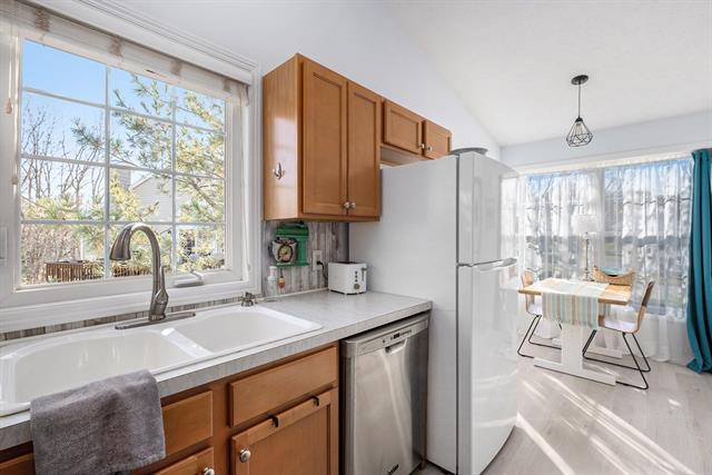 Builiding view ten for 1152 Birdie, Grand Rapids, MI. 49544