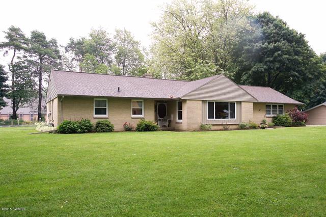 front view for 1526 Mohawk, Kalamazoo, Mi. 49006