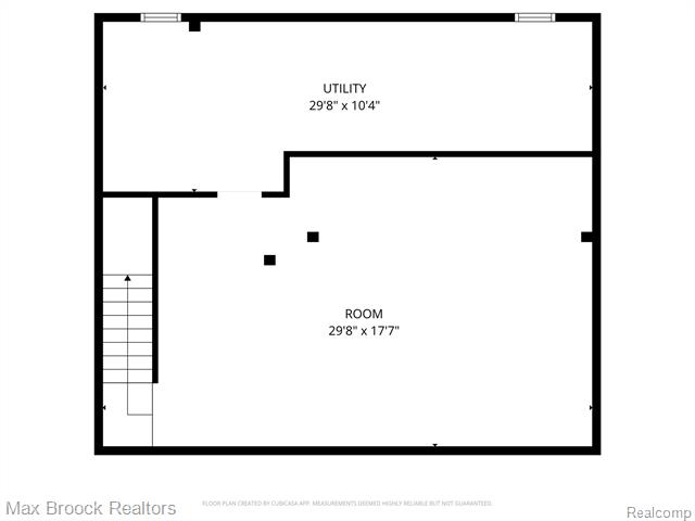 Builiding view forty two for 30195 Pleasant, Southfield, MI. 48076