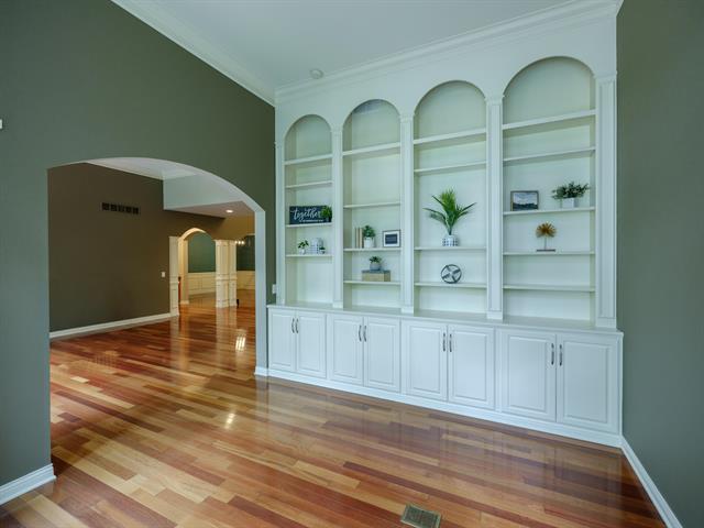 Builiding view twenty two for 6311 Bay, Richland, MI. 49083