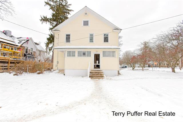 Builiding view forty four for 528 Jefferson, Hastings, MI. 49058