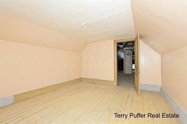 Builiding view forty one for 528 Jefferson, Hastings, MI. 49058