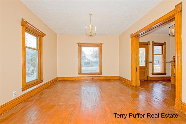 Builiding view nineteen for 528 Jefferson, Hastings, MI. 49058