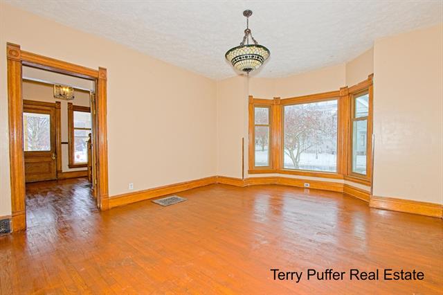 Builiding view six for 528 Jefferson, Hastings, MI. 49058