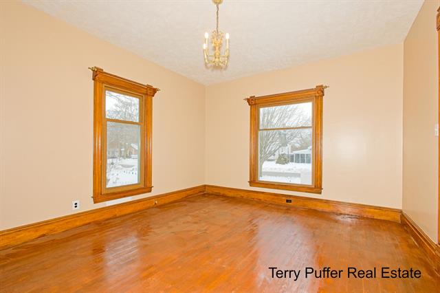 Builiding view ten for 528 Jefferson, Hastings, MI. 49058