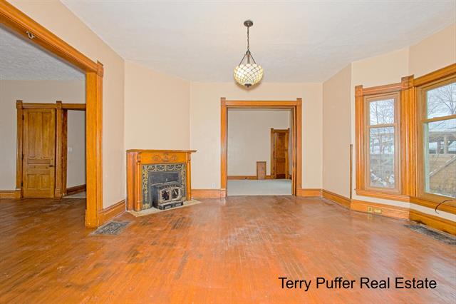 Builiding view twelve for 528 Jefferson, Hastings, MI. 49058