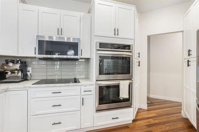 Builiding view eleven for 5250 Queen Victoria, Kalamazoo, MI. 49009