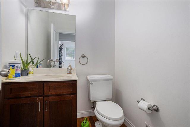 Builiding view fifteen for 5250 Queen Victoria, Kalamazoo, MI. 49009