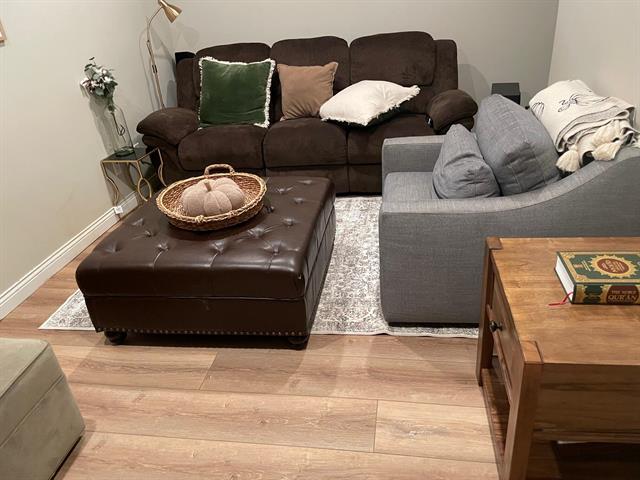 Builiding view thirty six for 5250 Queen Victoria, Kalamazoo, MI. 49009