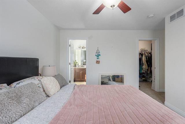 Builiding view twenty one for 5250 Queen Victoria, Kalamazoo, MI. 49009