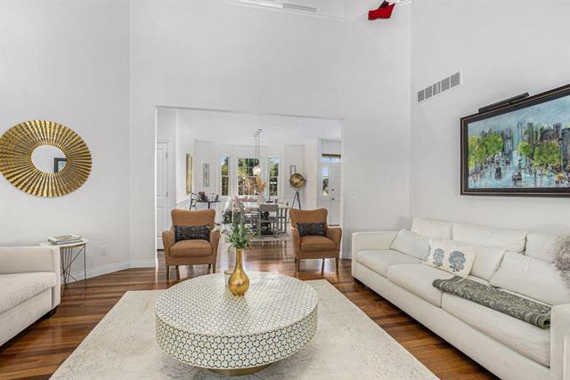 Builiding view two for 5250 Queen Victoria, Kalamazoo, MI. 49009