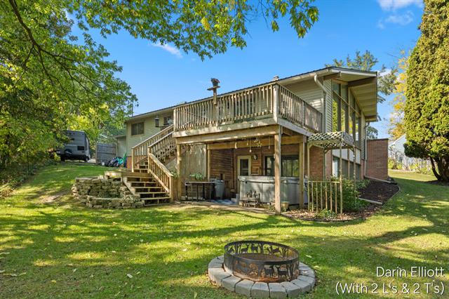 Builiding view one for 1731 Horizon, Ionia, MI. 48846