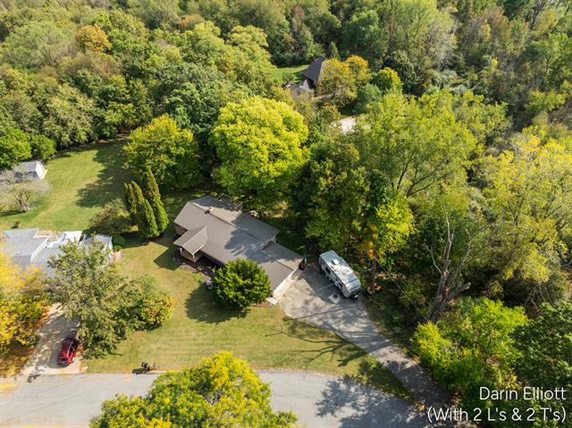 Builiding view two for 1731 Horizon, Ionia, MI. 48846