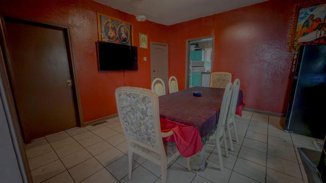 Builiding view one for 627 Lane, Grand Rapids, MI. 49504