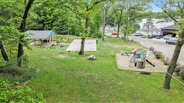 Builiding view forty four for 8420 Je Ne Be, Rockford, MI. 49341