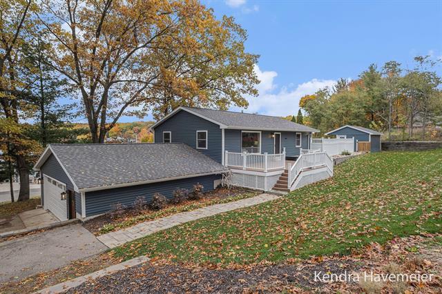 Builiding view one for 8420 Je Ne Be, Rockford, MI. 49341