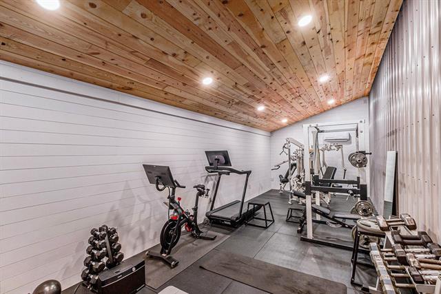 Builiding view thirty three for 8420 Je Ne Be, Rockford, MI. 49341