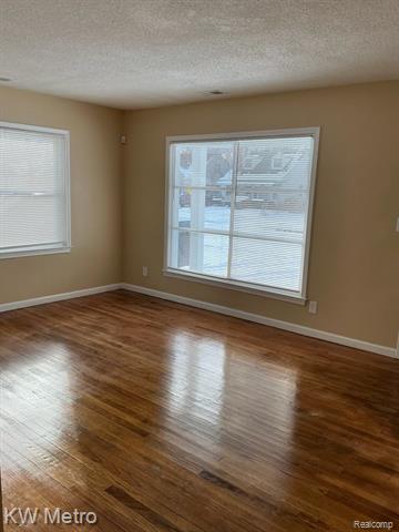 Builiding view four for 15476 Strathmoor, Detroit, MI. 48227