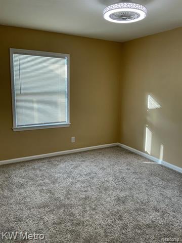 Builiding view fourteen for 15476 Strathmoor, Detroit, MI. 48227