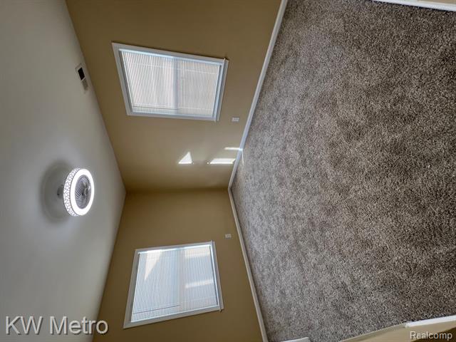 Builiding view twenty one for 15476 Strathmoor, Detroit, MI. 48227