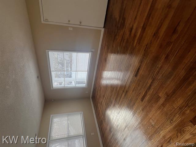 Builiding view two for 15476 Strathmoor, Detroit, MI. 48227