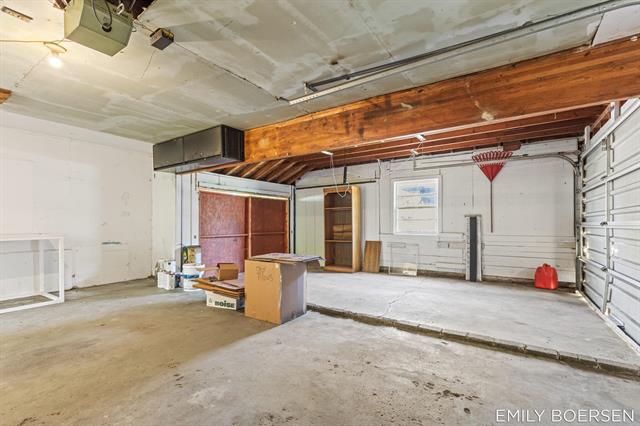 Builiding view fifty five for 7543 Walnut, Jenison, MI. 49428