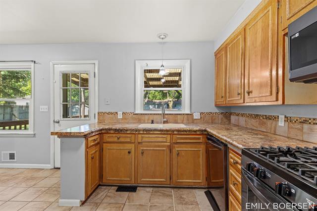 Builiding view fourteen for 7543 Walnut, Jenison, MI. 49428