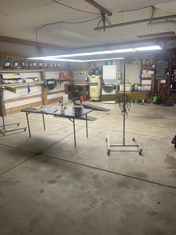 Builiding view forty two for 945 60Th, Wyoming, MI. 49509