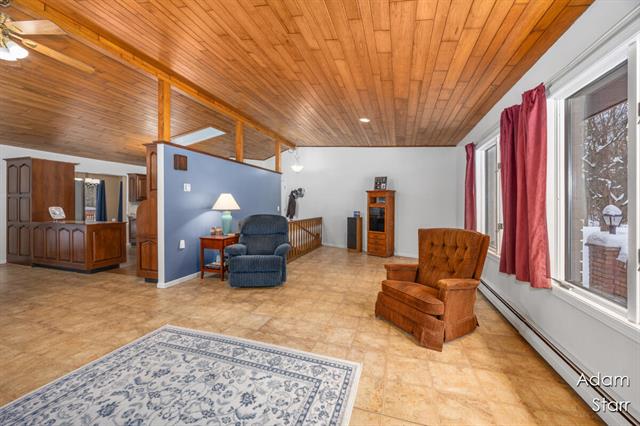 Builiding view fourteen for 945 60Th, Wyoming, MI. 49509