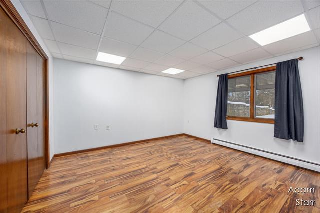 Builiding view thirty one for 945 60Th, Wyoming, MI. 49509