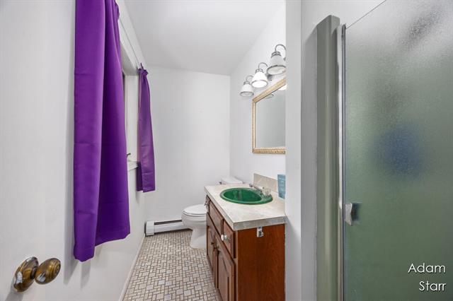 Builiding view twenty two for 945 60Th, Wyoming, MI. 49509