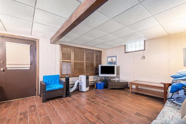 Builiding view two for 24998 Lakeshore, Dowagiac, MI. 49047