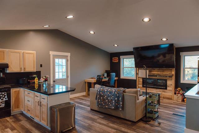 Builiding view eleven for 11300 Six Lakes, Six Lakes, MI. 48886