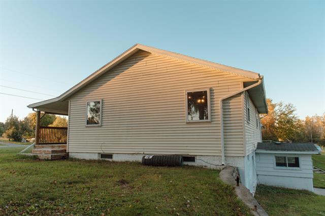 Builiding view four for 11300 Six Lakes, Six Lakes, MI. 48886